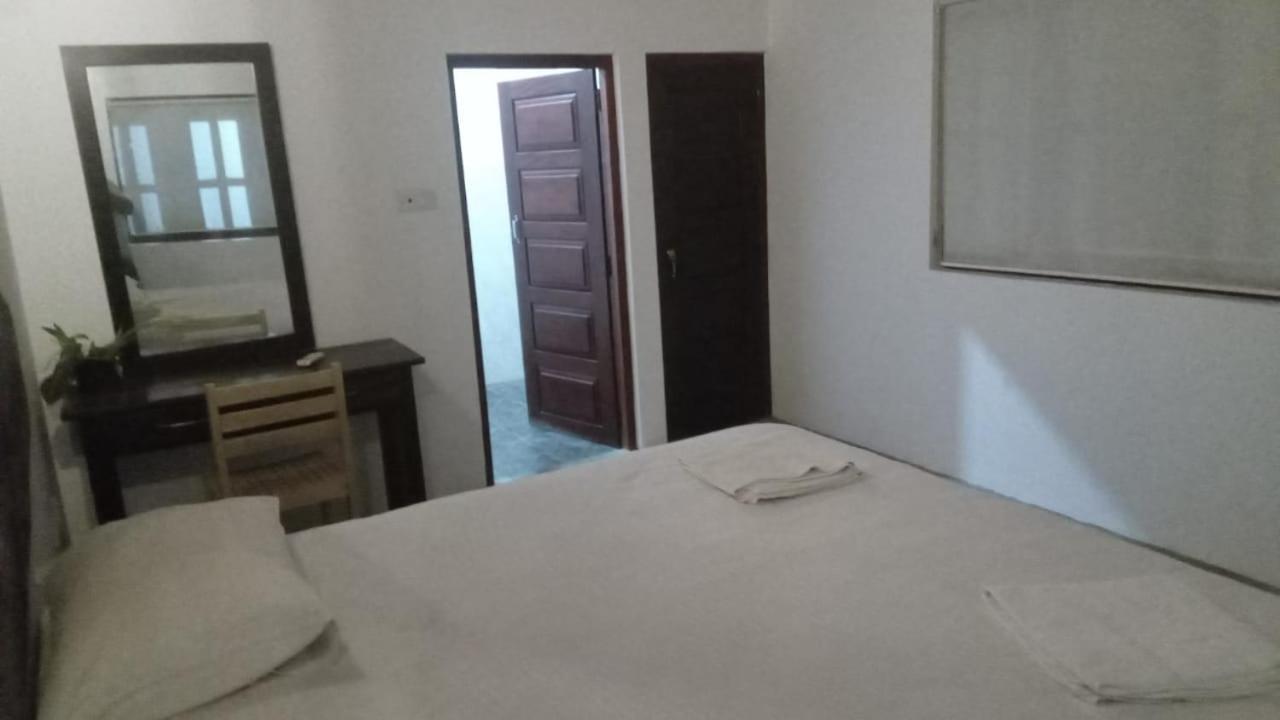 Arugambay Podbay Hotel Arugam Bay Buitenkant foto